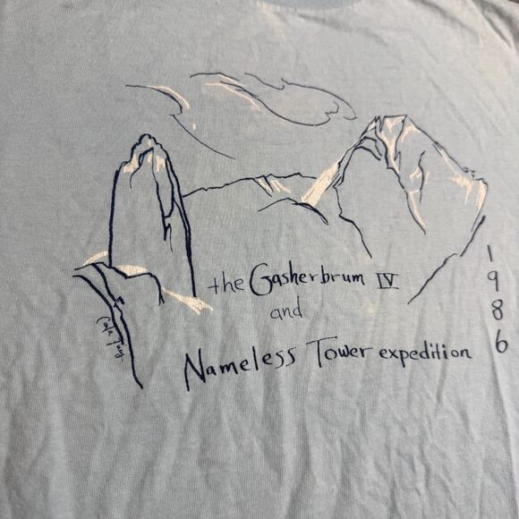 Vintage 80s Climbing Hiking Shirt Gasherbrum IV & Nameless Tower Expedition Sz M - Picture 2 of 8